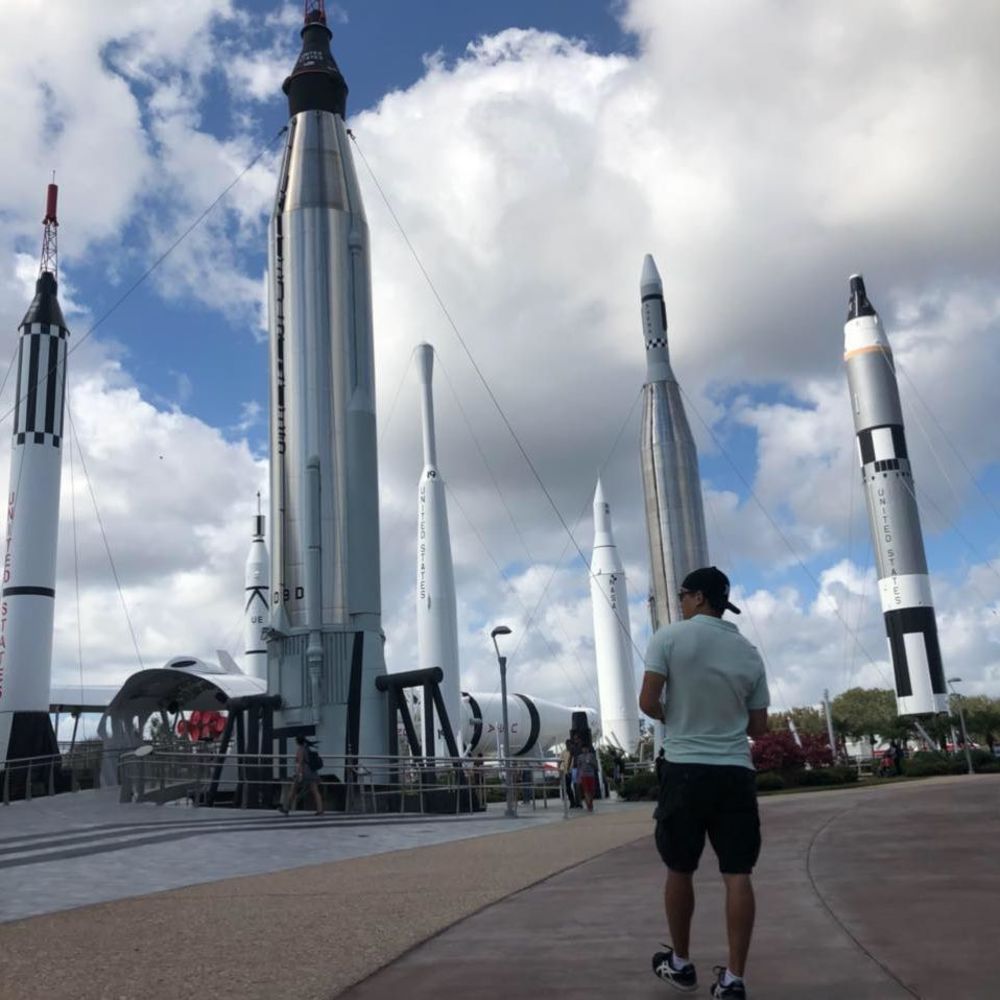 Meet your Posher, Yee